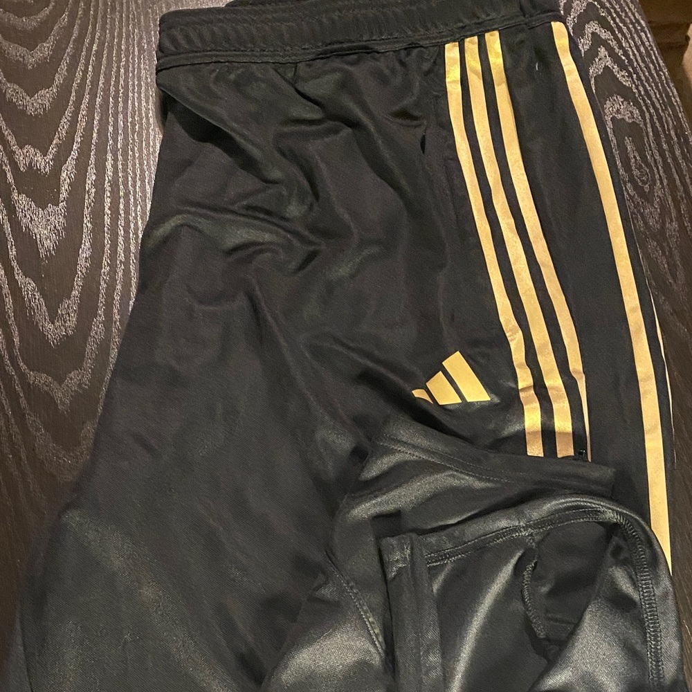 Adidas AEROREADY 3XLT Athletic Pants – Black with Gold/Bronze Stripes (RN 33837)